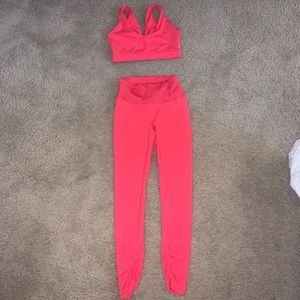 Whitney Simmons x Gymshark set